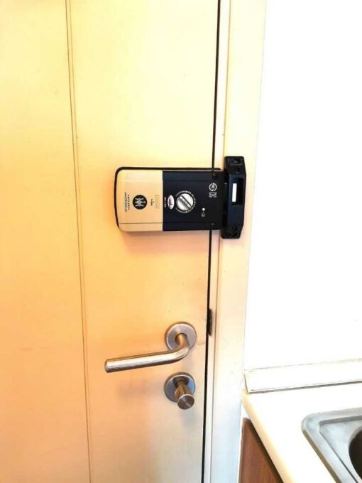 คอนโดให้เช่า เอลลิโอ สุขุมวิท 64 ประตูระบบคีย์การ์ด key card access